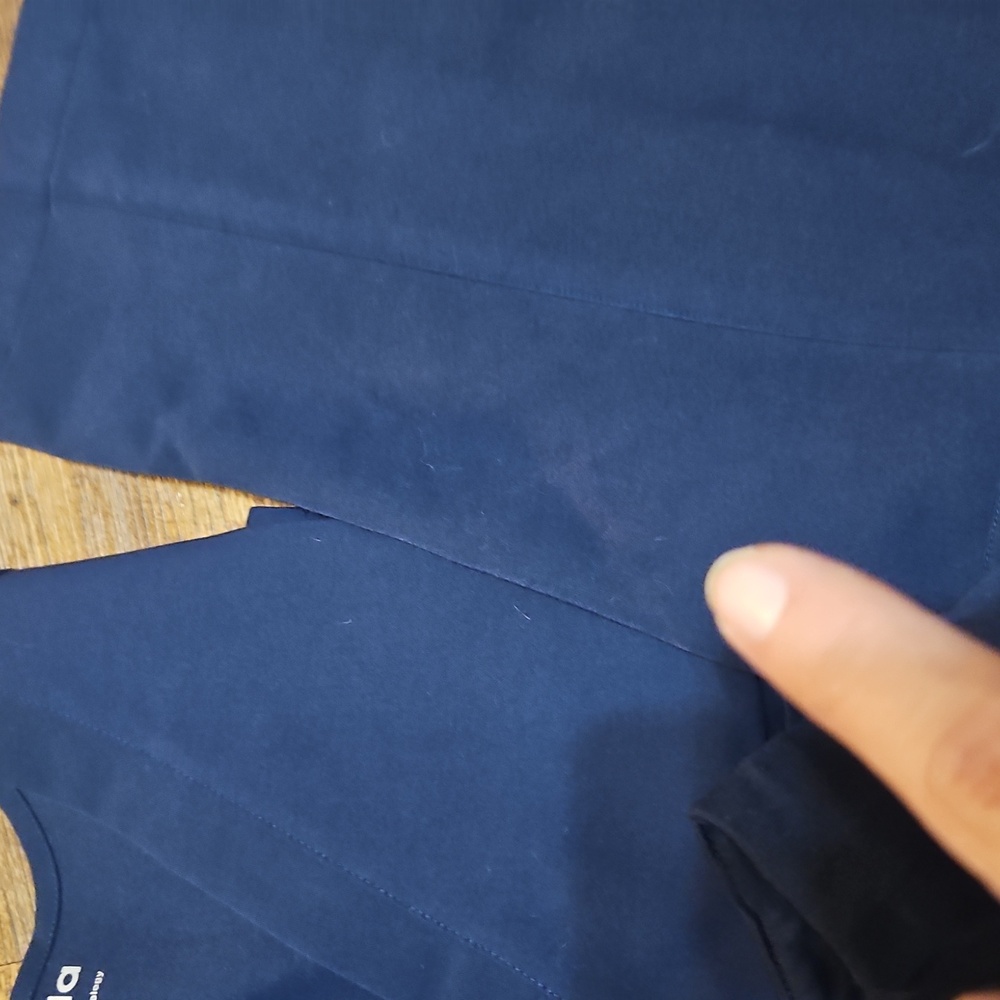 Navy Scrub Set - Picture 5 of 5